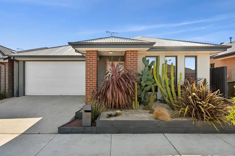 Main view of Homely house listing, 10 Vienet Avenue, Armstrong Creek VIC 3217