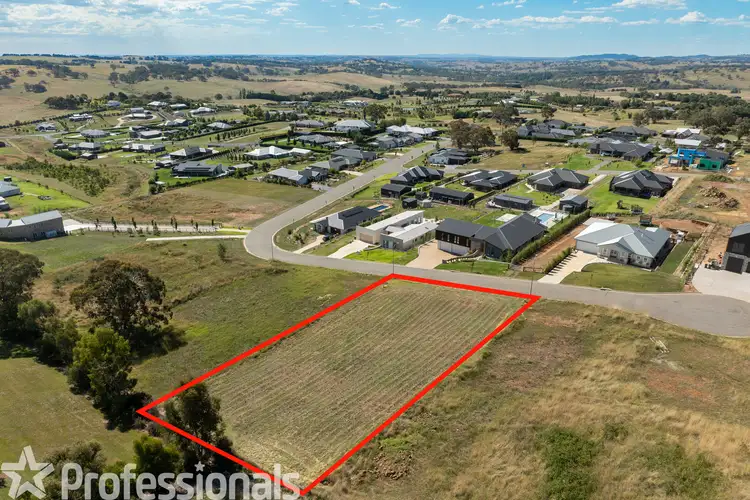64 Connemara Drive, Orange NSW 2800