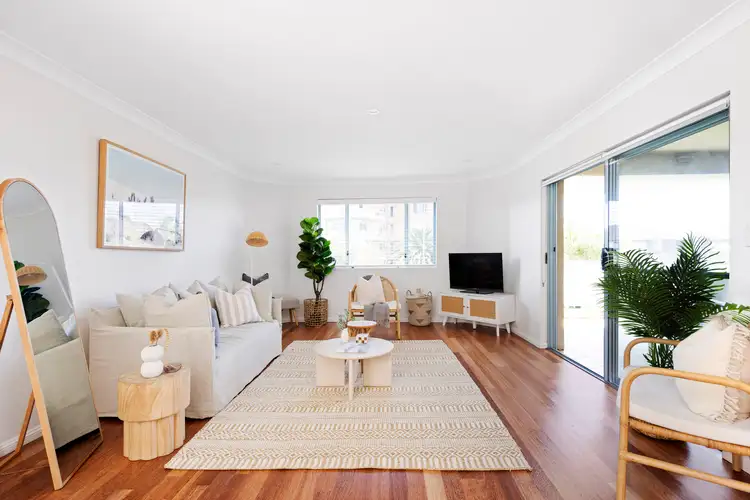 Second view of Homely apartment listing, 6/73 Dee Why Parade, Dee Why NSW 2099