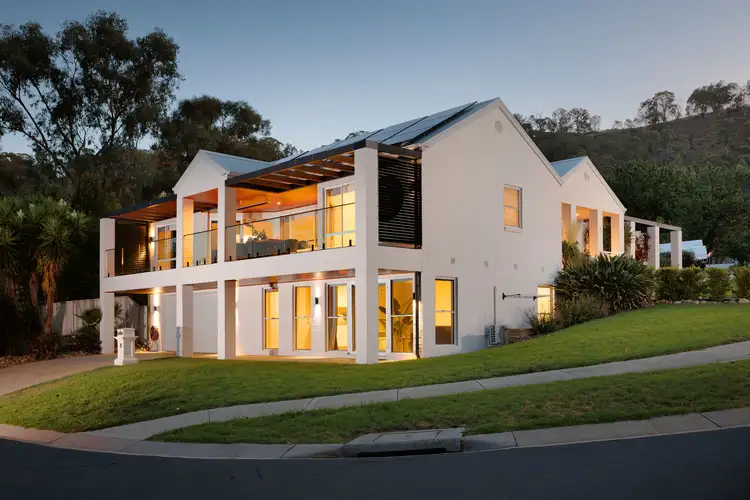 Second view of Homely house listing, 7 Service Court, Wodonga VIC 3690