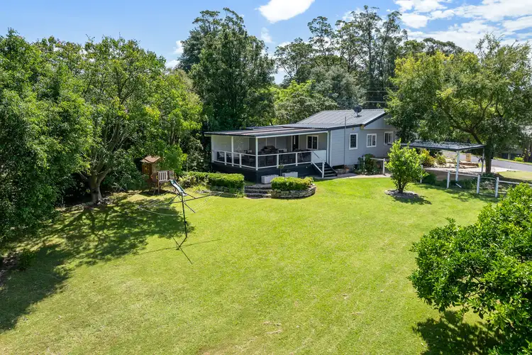 Second view of Homely house listing, 31 Heather Road, Winmalee NSW 2777