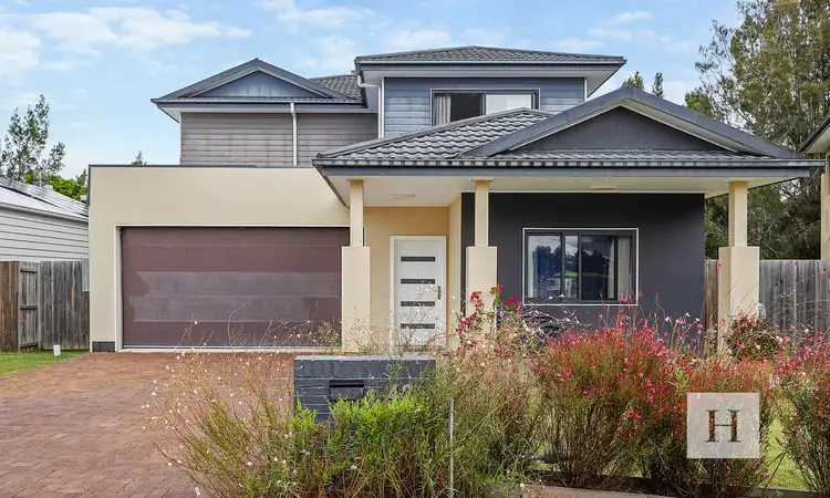 42 Parry Parade, Wyong NSW 2259