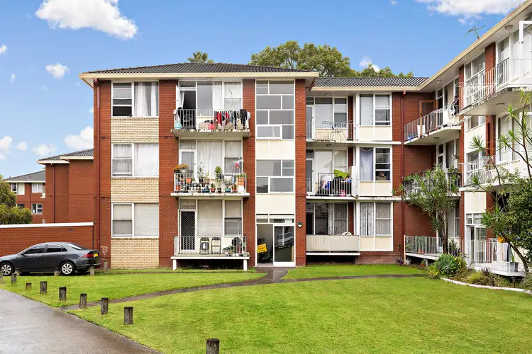 47/43 Watkin Street