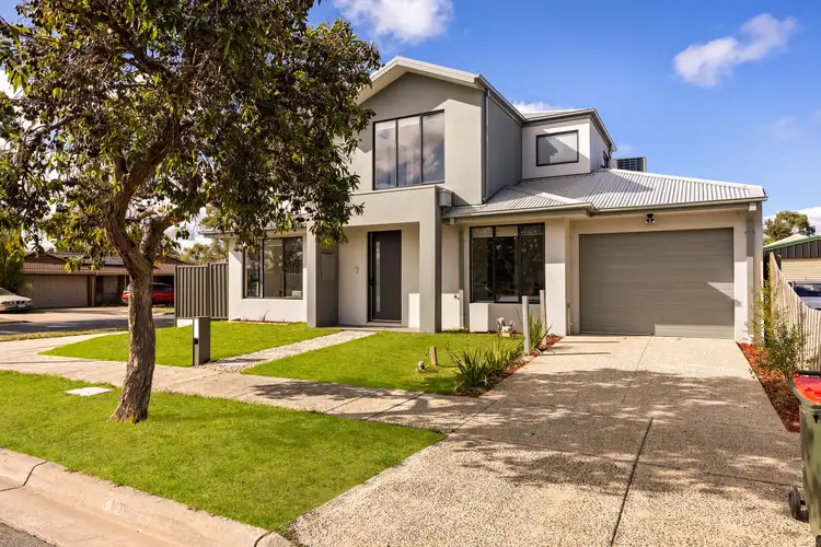 37 Reghon Drive, Sunbury VIC 3429