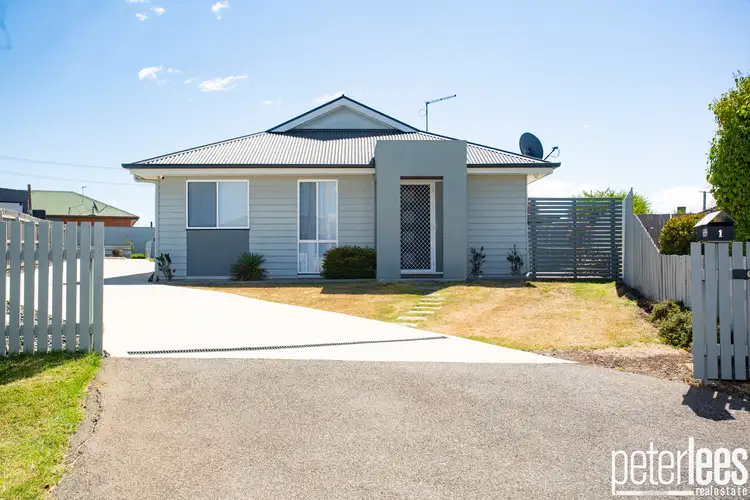 2/69 Mayfield Street, Mayfield TAS 7248