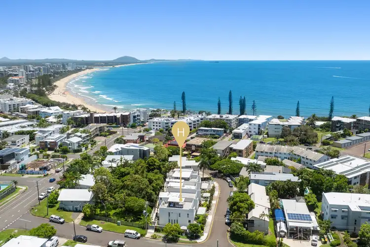 1/8 Leo Crescent, Alexandra Headland QLD 4572
