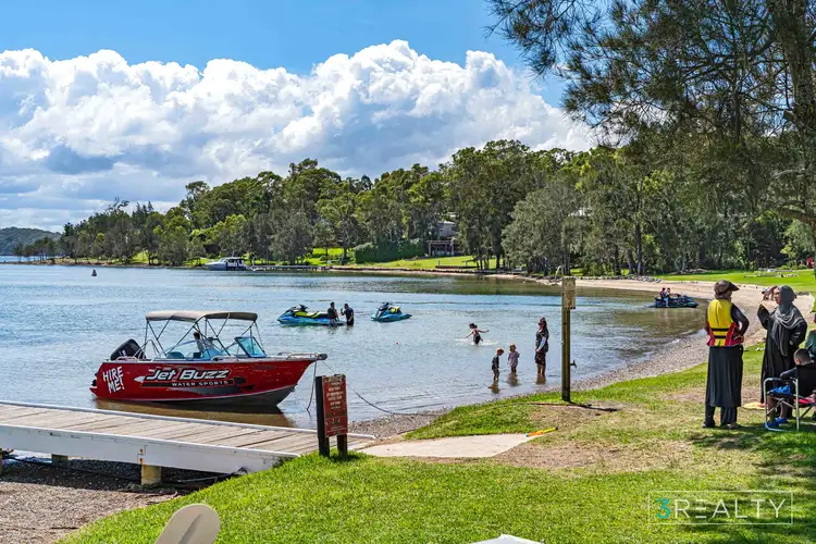 Sixth view of Homely house listing, 32 Kingfisher Circuit, Cams Wharf NSW 2281