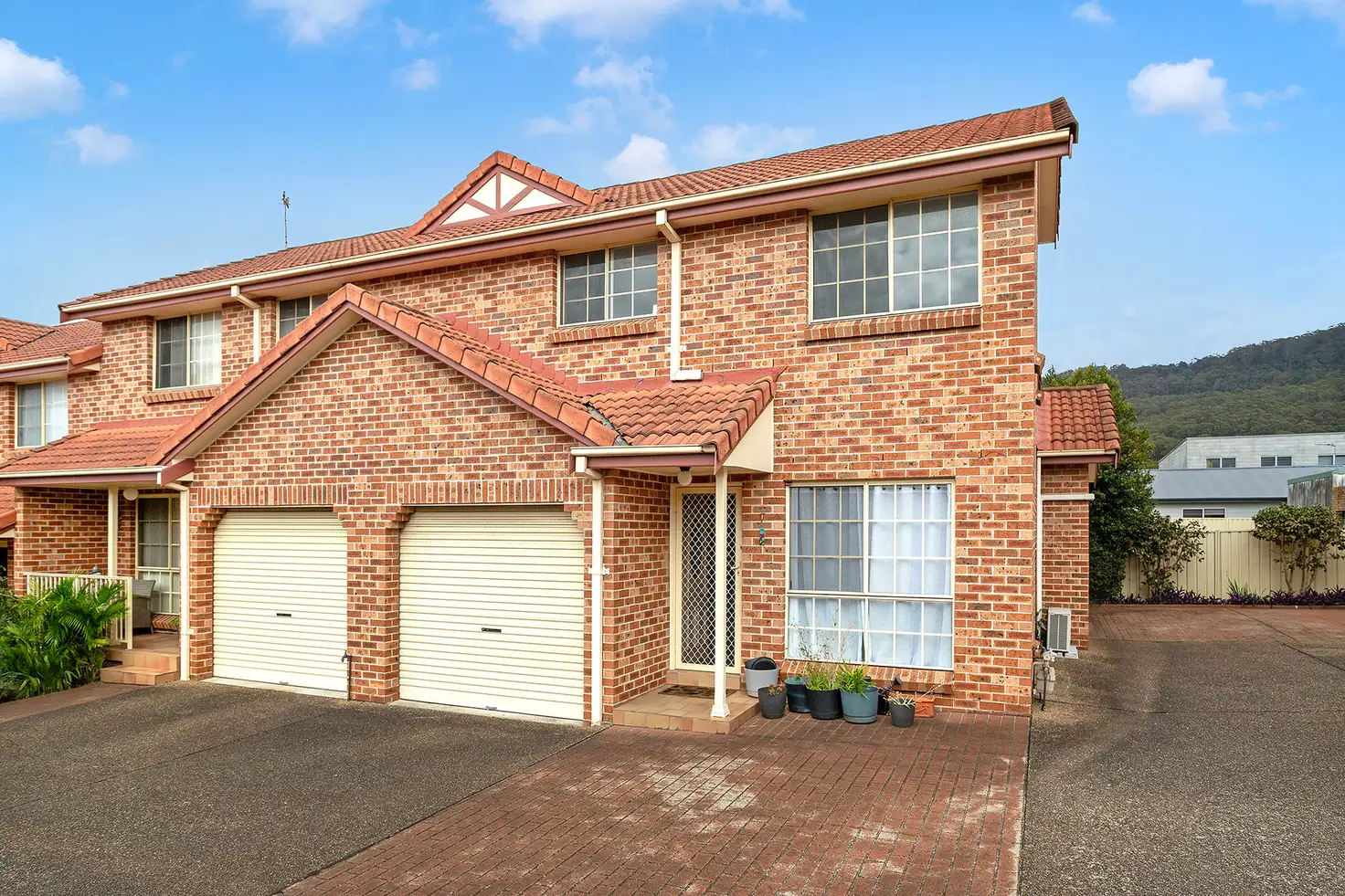 Main view of Homely townhouse listing, 7/9-11 Russell Street, Woonona NSW 2517