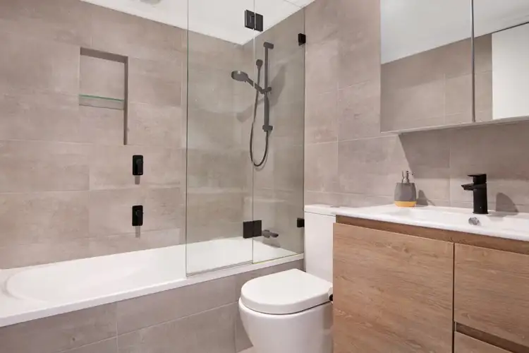 Fourth view of Homely unit listing, 3/11-13 Clarence Avenue, Dee Why NSW 2099
