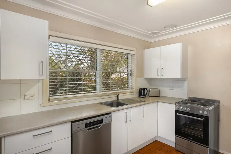 Second view of Homely house listing, 2 Pattie Place, Woy Woy NSW 2256
