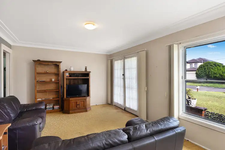 Third view of Homely house listing, 2 Pattie Place, Woy Woy NSW 2256