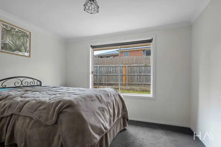 Fifth view of Homely house listing, 2/20 Luke Court, Summerhill TAS 7250