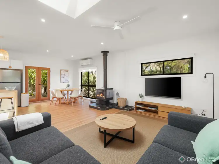 22 Dover Street, Sunderland Bay VIC 3922