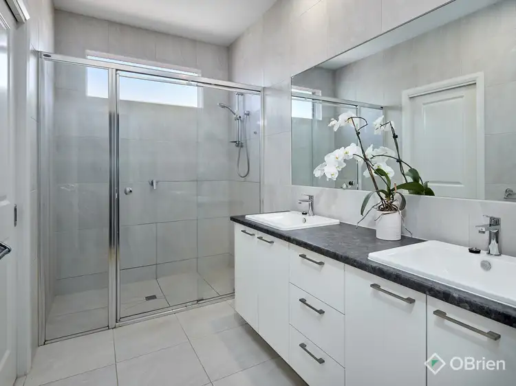 Sixth view of Homely house listing, 33 Cromie Drive, Warragul VIC 3820