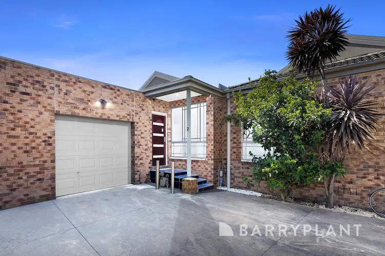 2/40 Douglas Avenue