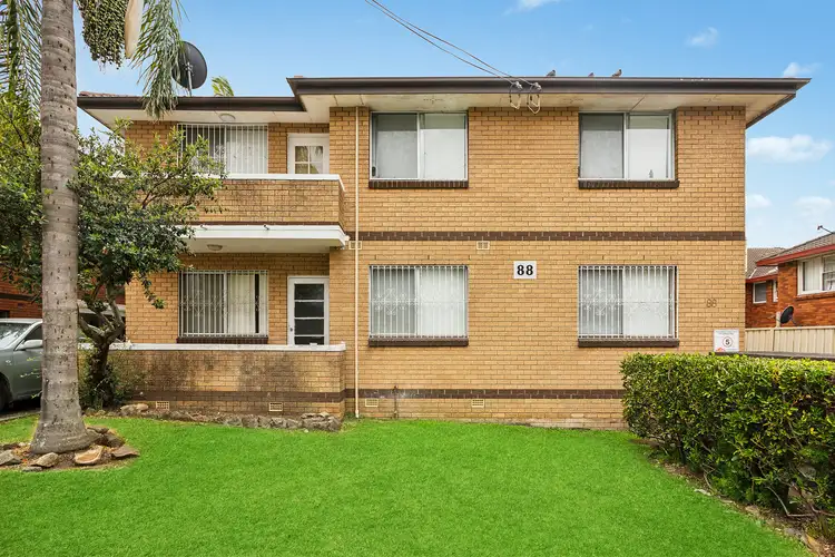2/88 Broadway, Punchbowl NSW 2196