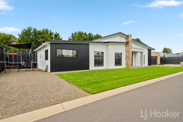 Third view of Homely house listing, 8 Millwood Lane, Bungendore NSW 2621