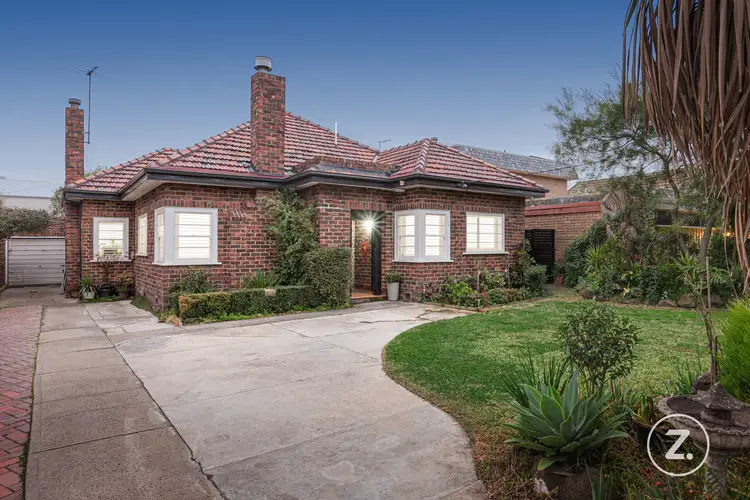 62 Summerhill Road, Glen Iris VIC 3146