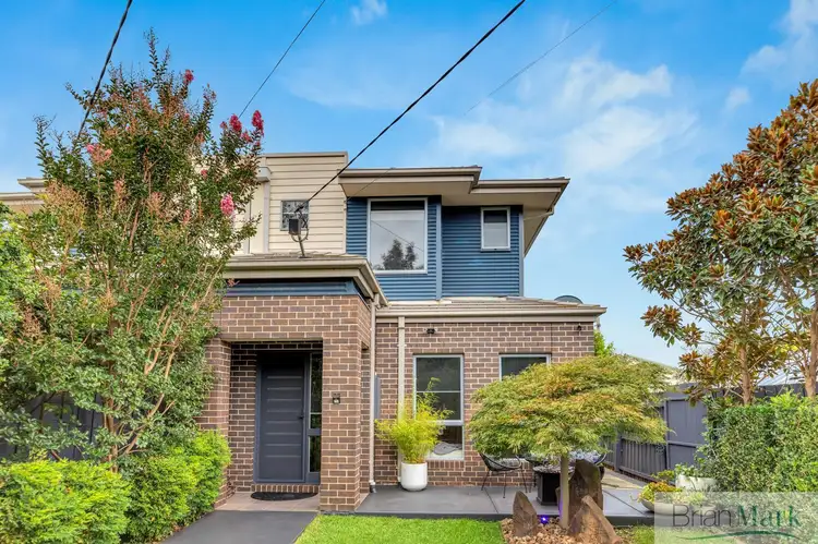 1/1 Norman Grove