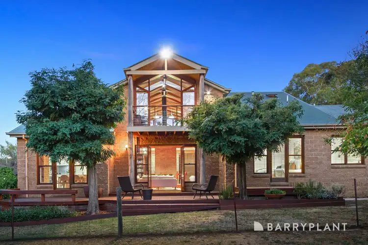 72 Lakewood Drive, Knoxfield VIC 3180