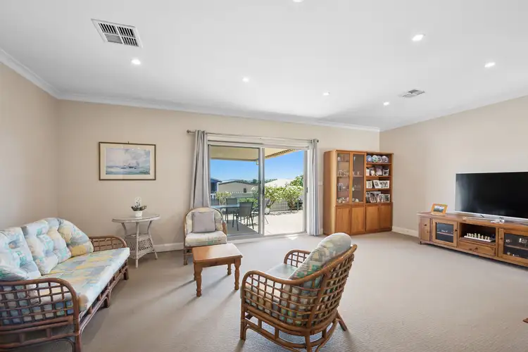 Sixth view of Homely house listing, 8 White Circle, Mudgee NSW 2850