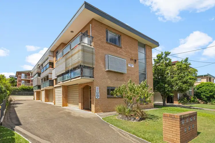 2/19 Weston Street, Coorparoo QLD 4151
