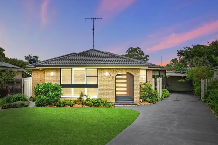 9 Comboyne Place, St Clair NSW 2759