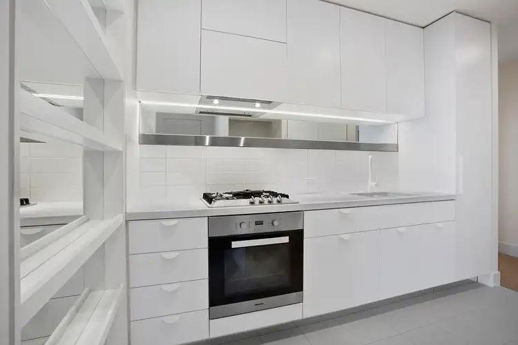 4310/500 Elizabeth Street