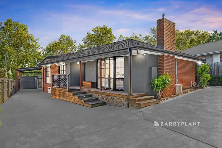 13 Howitt Court, Berwick VIC 3806