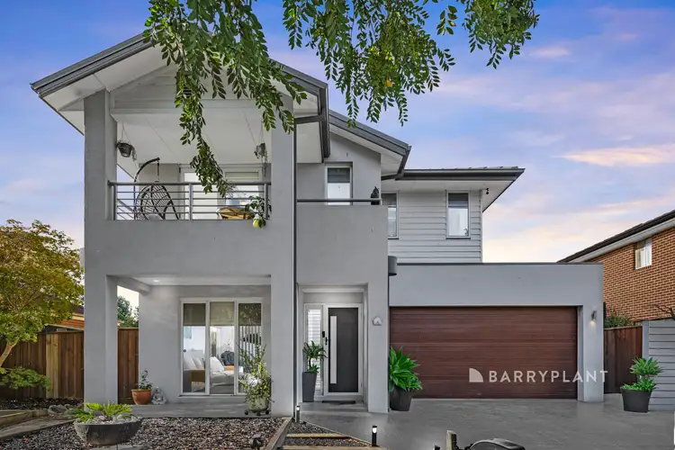 6 Norris Grove, Berwick VIC 3806