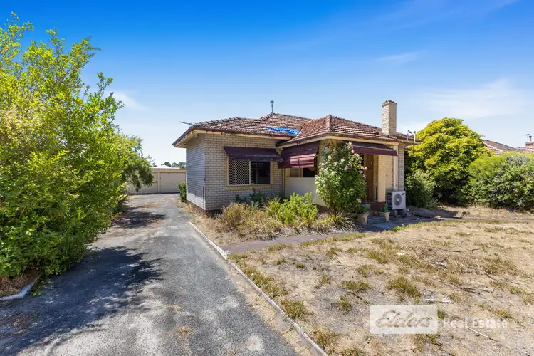 6 Venn Street East, Collie WA 6225