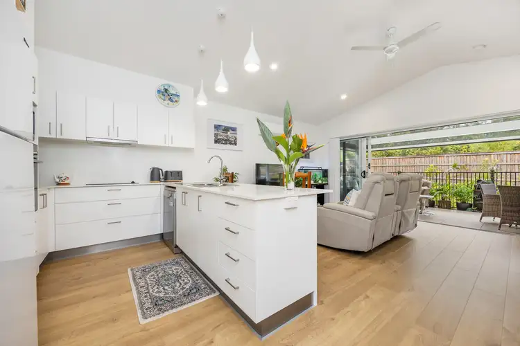 247/2-20 Island View Drive, Urangan QLD 4655