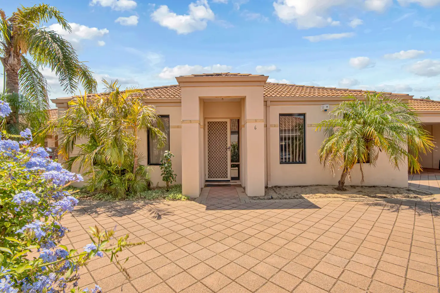 Main view of Homely unit listing, 6/19 Holton Way, Cannington WA 6107