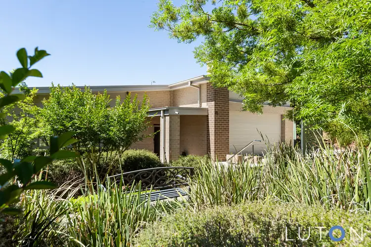 52 Faithfull Circuit, Kambah ACT 2902