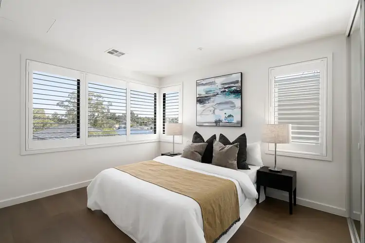 Fifth view of Homely house listing, 6 Aberdeen Drive, Doncaster VIC 3108