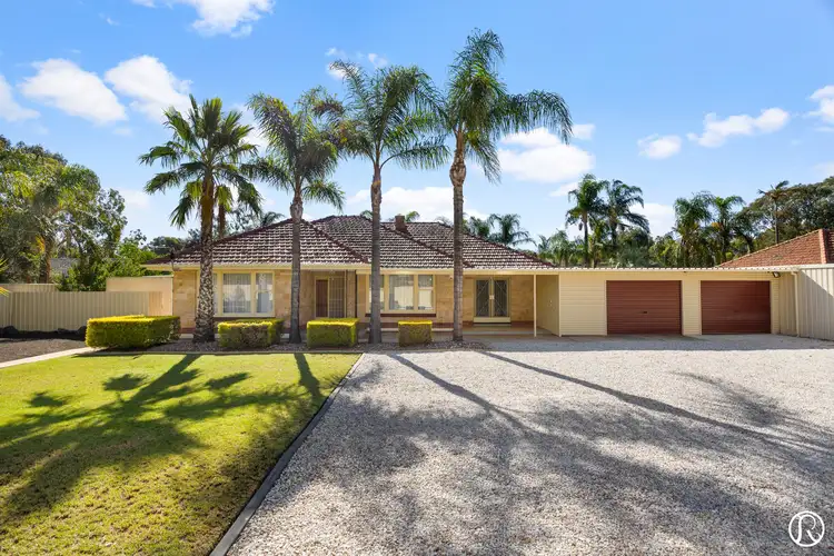 207 Whites Road