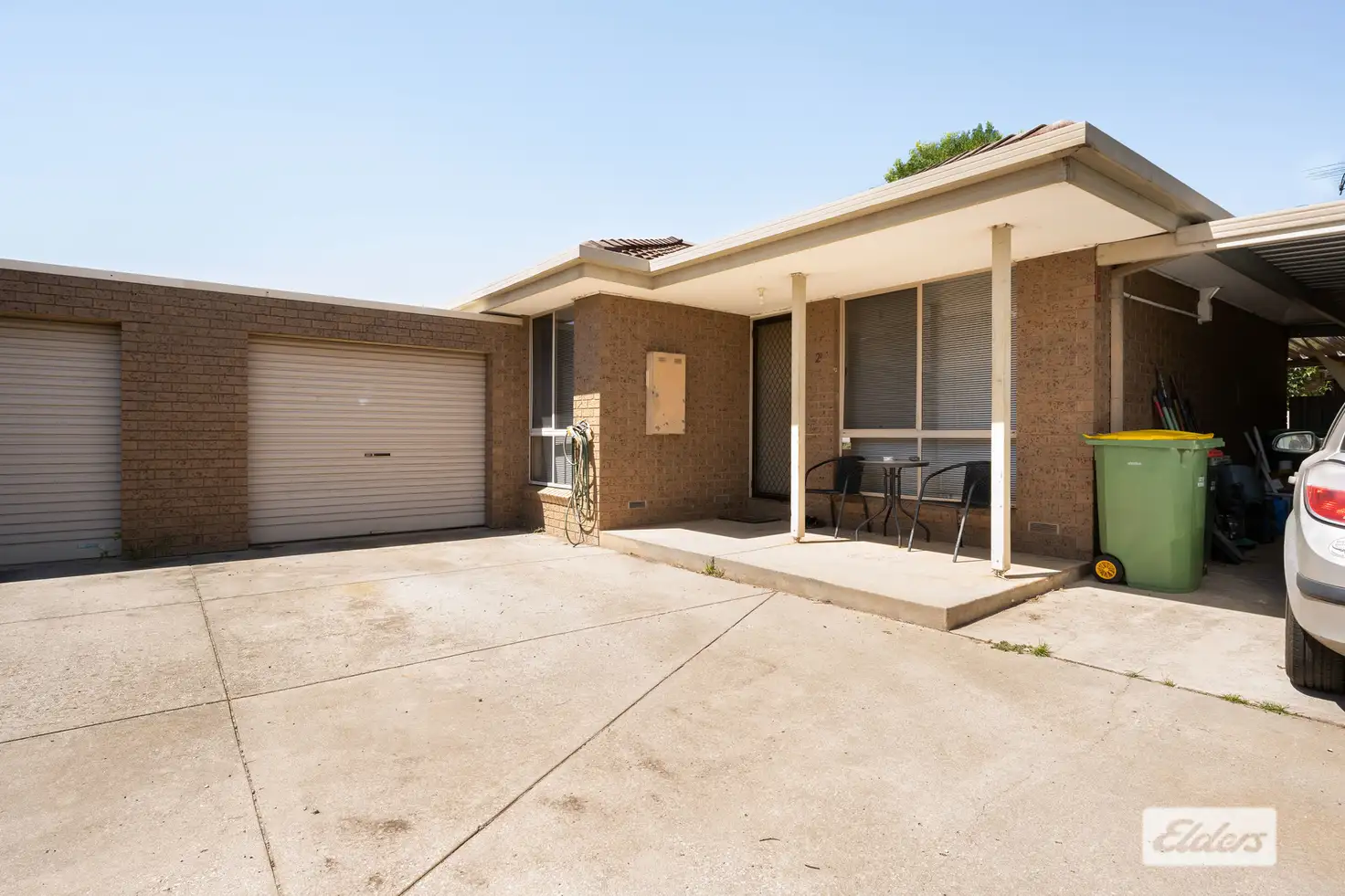 Main view of Homely unit listing, 2/1 Lachlan Court, West Wodonga VIC 3690