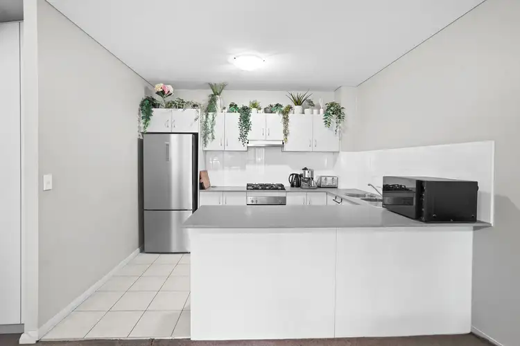 Third view of Homely unit listing, 4/6-12 The Avenue, Mount Druitt NSW 2770