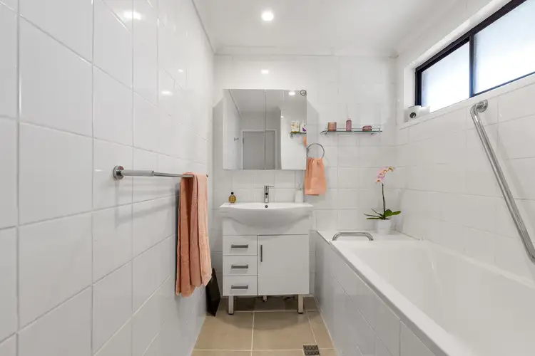 Fifth view of Homely townhouse listing, 15/28 Coolaroo Crescent, Lurnea NSW 2170
