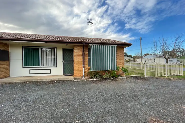 1/51 Brock Street, Young NSW 2594