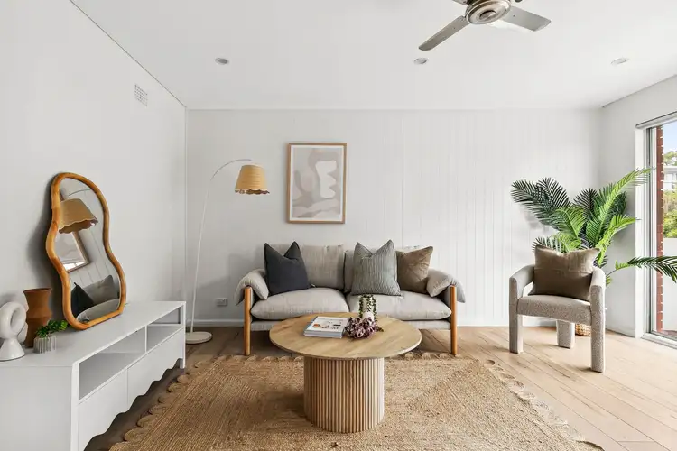 2/14 Campbell Parade, Manly Vale NSW 2093