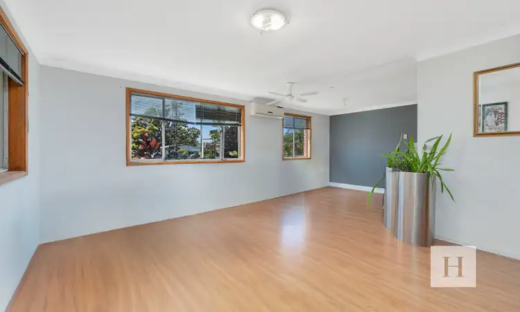 Second view of Homely house listing, 20 Wadalba Avenue, Lake Haven NSW 2263