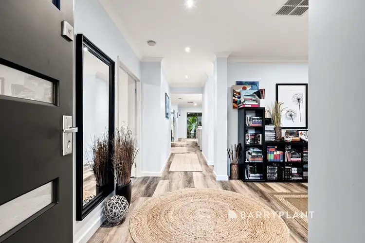 Second view of Homely house listing, 10 Tournament Place, Cranbourne North VIC 3977