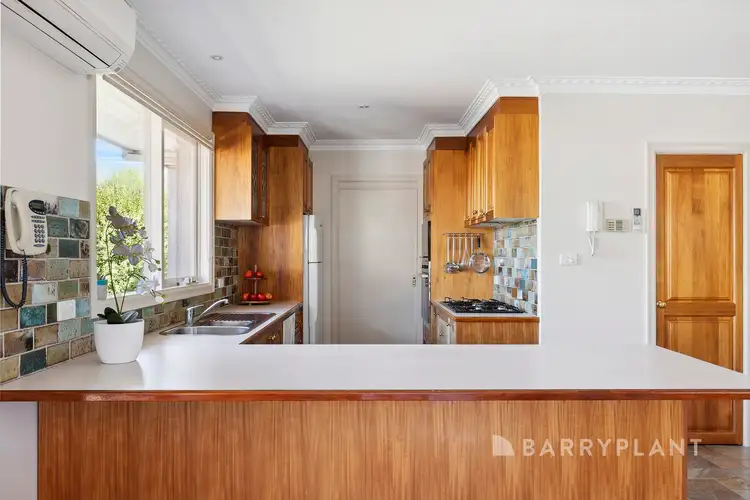 Fourth view of Homely house listing, 33 Summit Crescent, Glen Waverley VIC 3150