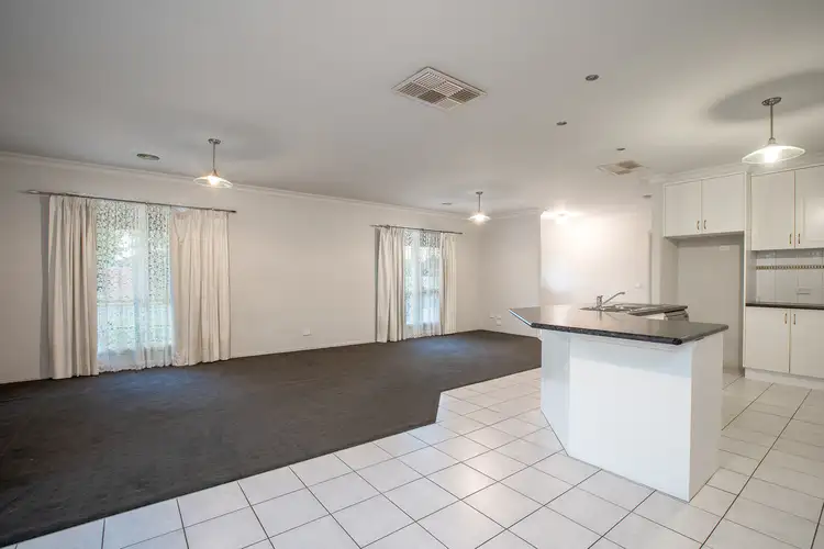 Sixth view of Homely townhouse listing, 29 Wilson Street, Wodonga VIC 3690
