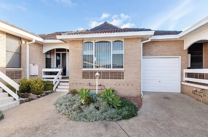 Main view of Homely villa listing, 4/71 St Georges Road, Bexley NSW 2207