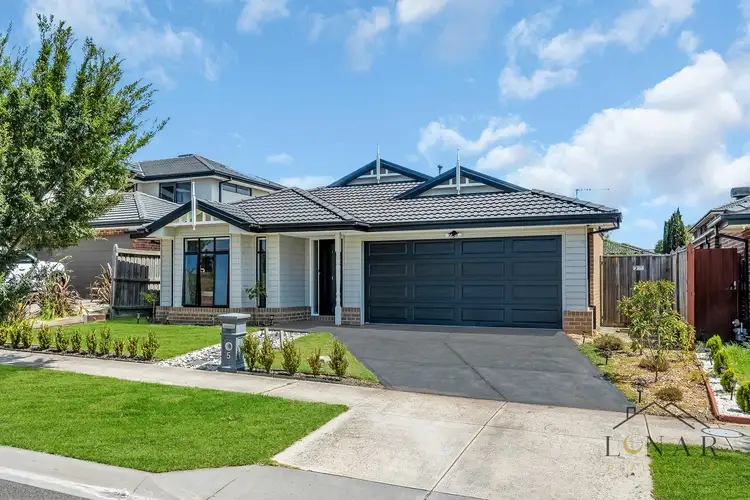 Main view of Homely house listing, 5 Quist Parade, Cranbourne West VIC 3977