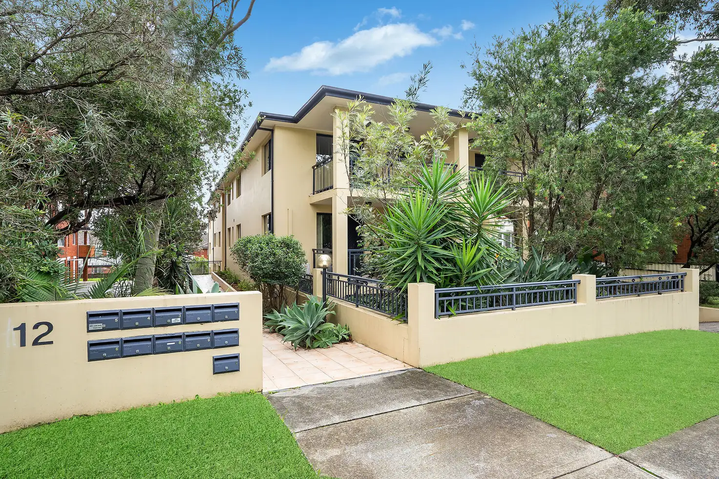 Main view of Homely apartment listing, 4/12 Campbell Parade, Manly Vale NSW 2093