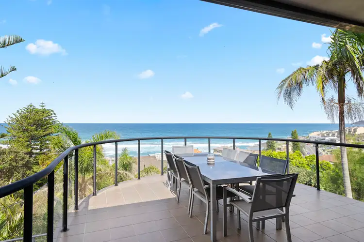 8 Beverley Place, Curl Curl NSW 2096