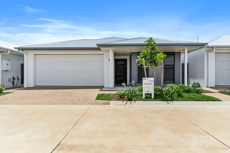 Sandhills/392 Woongarra Scenic Drive, Innes Park QLD 4670